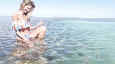 New Order - Bizarre Love Triangle (1986)