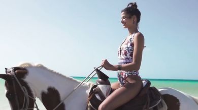 Radiohead - Paranoid Android (1997)