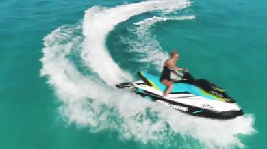 Kanye West - Jesus Walks (2004)