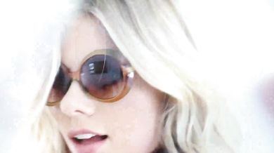 The Beatles - Can-t Buy Me Love (1964)