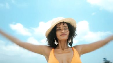 Elvis Costello - Alison (1977)