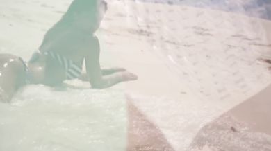 Pink Floyd - Comfortably Numb (1979)